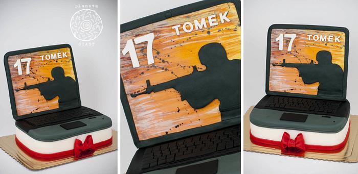 counter strike laptop cake