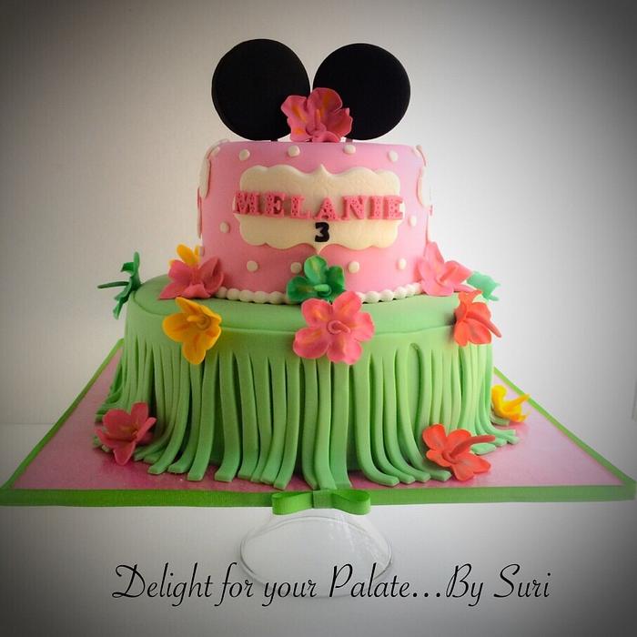 Minnie Mouse Luau Cake 
