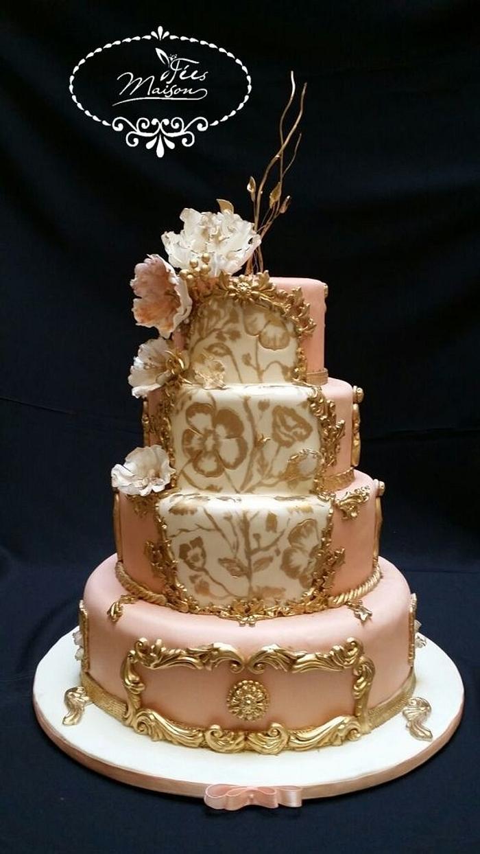 WEDDING CAKE BAROQUE CHIC