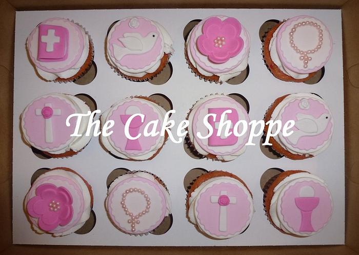 1st communion cupcakes