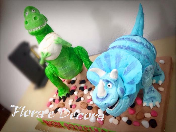 Dinosaur cake