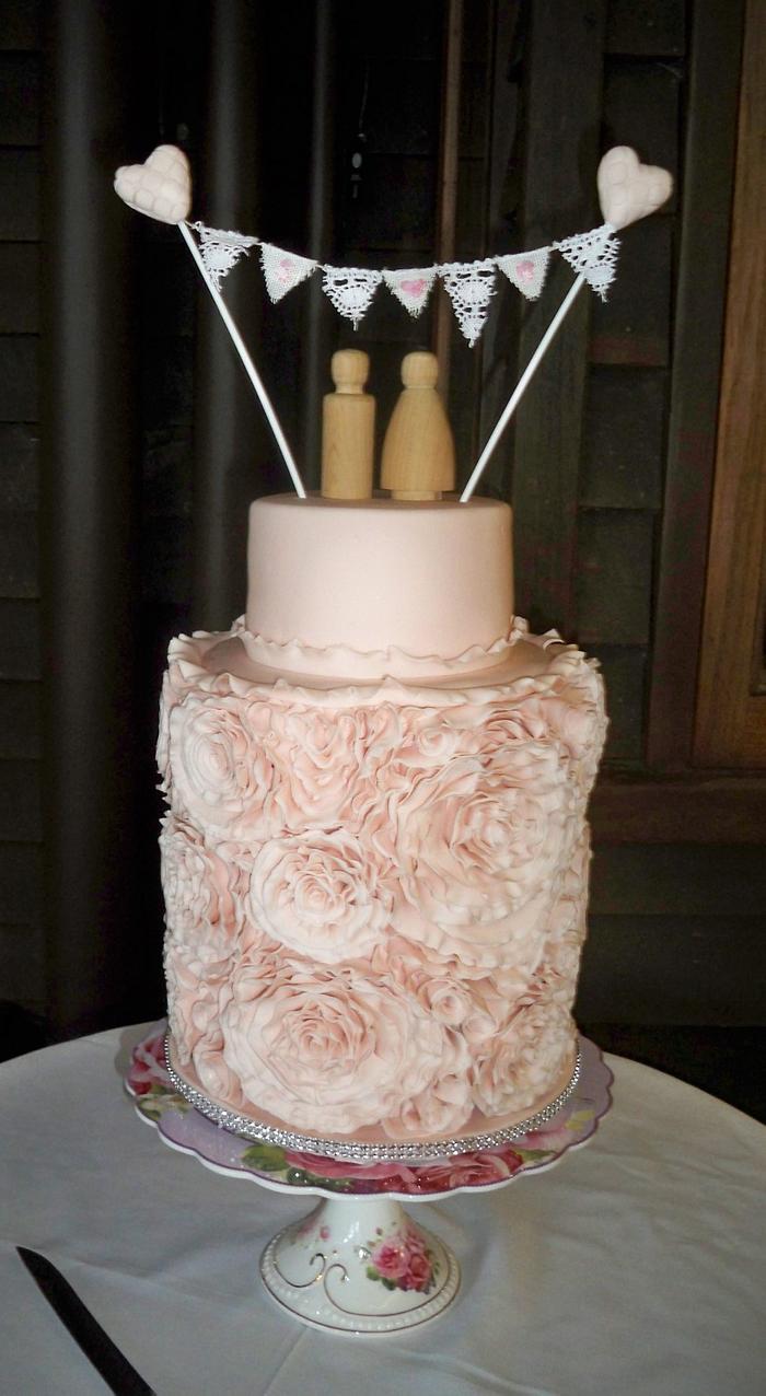 pink frill rose wedding cake