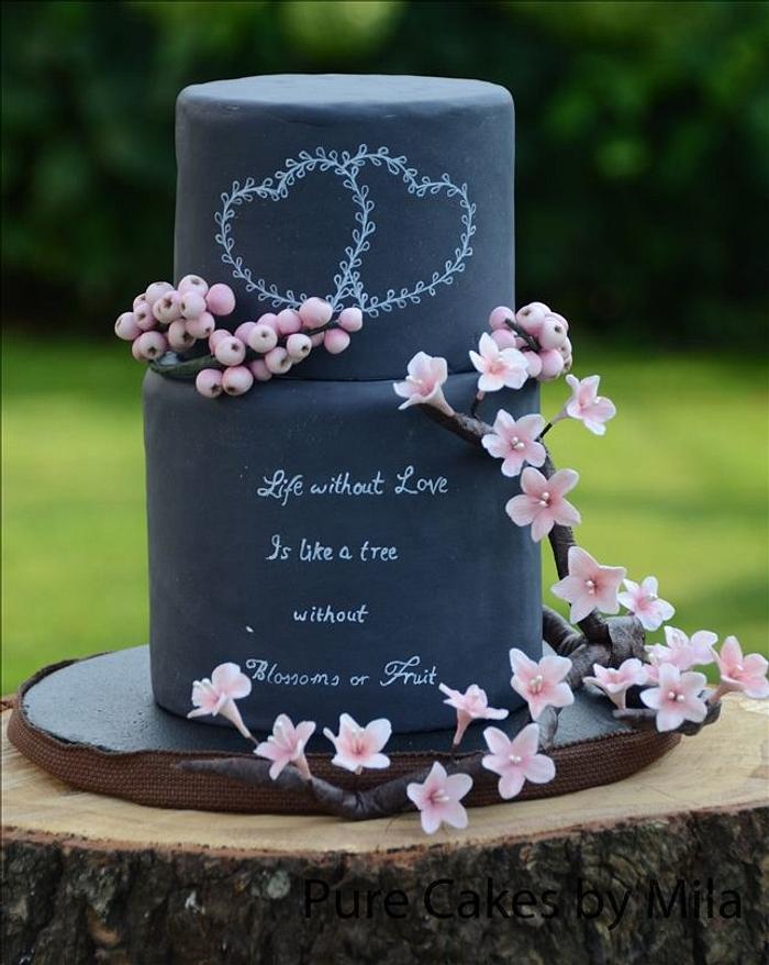 Blushy Blossoms & Berries Wedding Cake