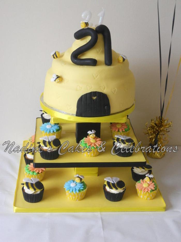 Beehive Cake & Cupcakes