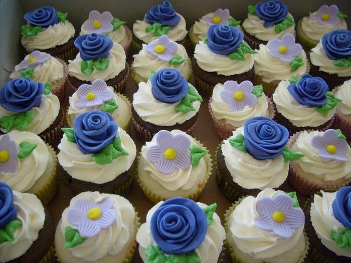Lavendar & Purple Cupcakes