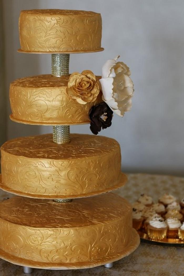 Shiny gold wedding cake 