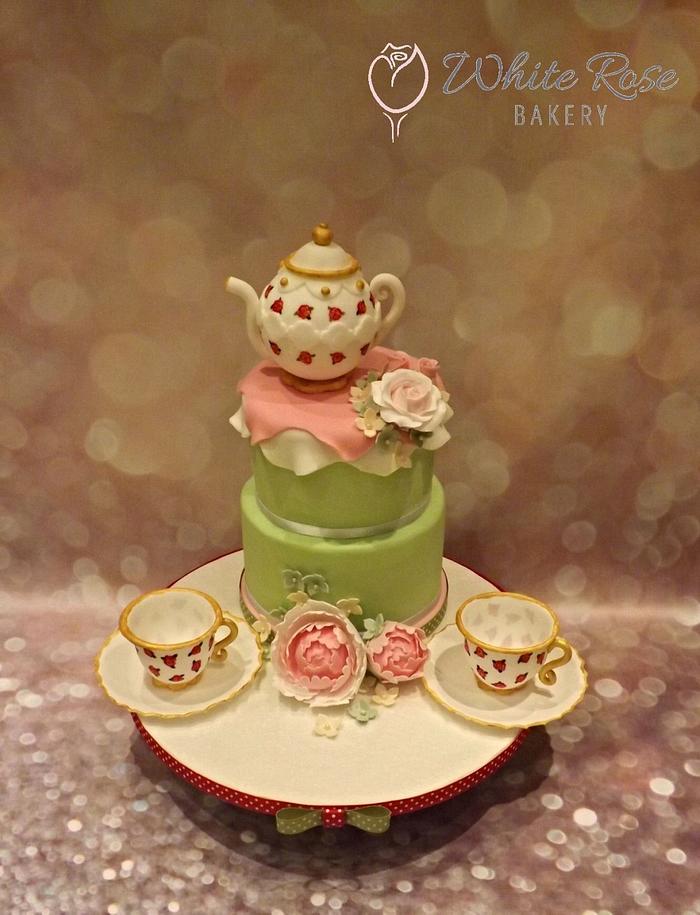 Vintage tea party cake (with edible tea set)