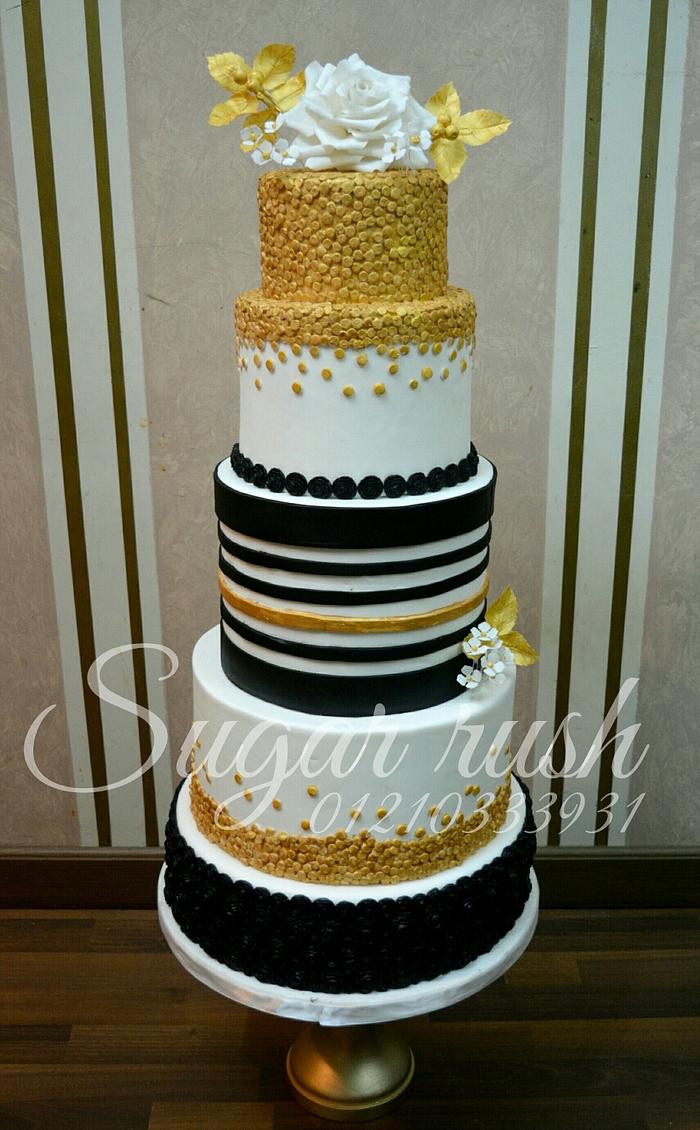 Modern wedding cake 