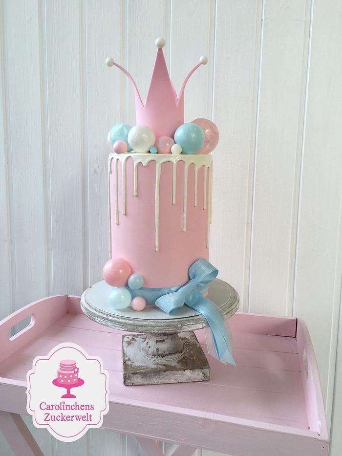 Drip Cake with Bubbles for Little Princess 