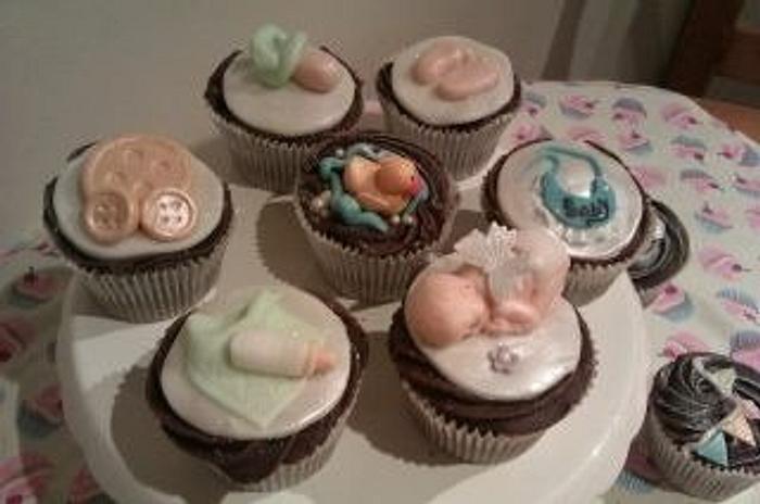 New baby cupcakes