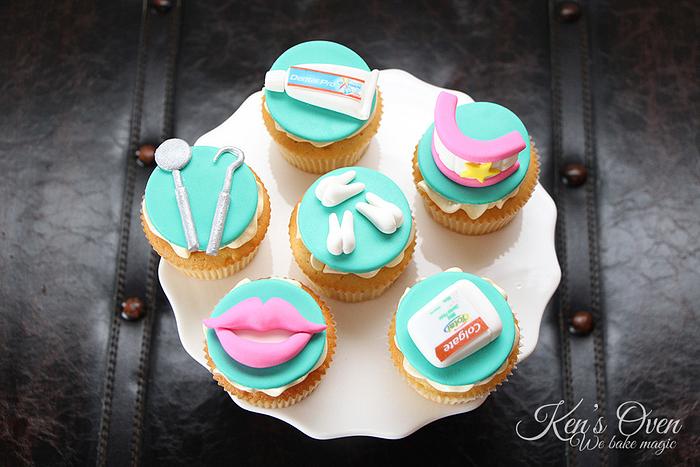 Cupcakes for a Dentist