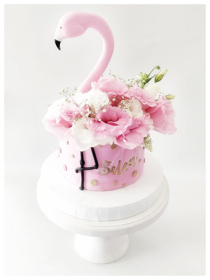 Lovely romantic flamingo cake 🦢💗