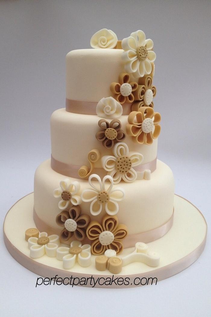 Quilled Flower wedding cake