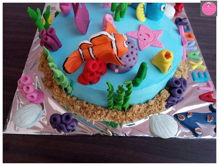 My absolute gorgeous Nemo and Dory Cake 