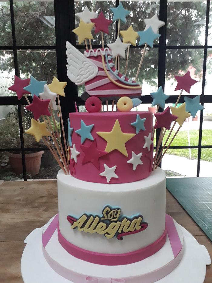 Soy luna cake - Decorated Cake by Las Marianis - CakesDecor