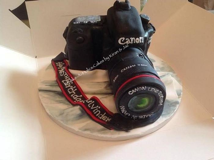 Canon DSLR birthday cake