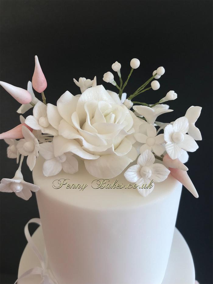 Peachy ruffle wedding cake