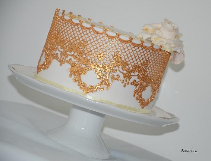Wedding gold cake