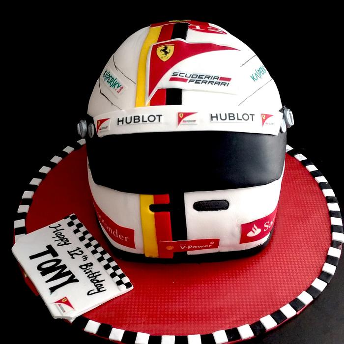 F1 Helmet for a Ferrari fan 🚘🚘