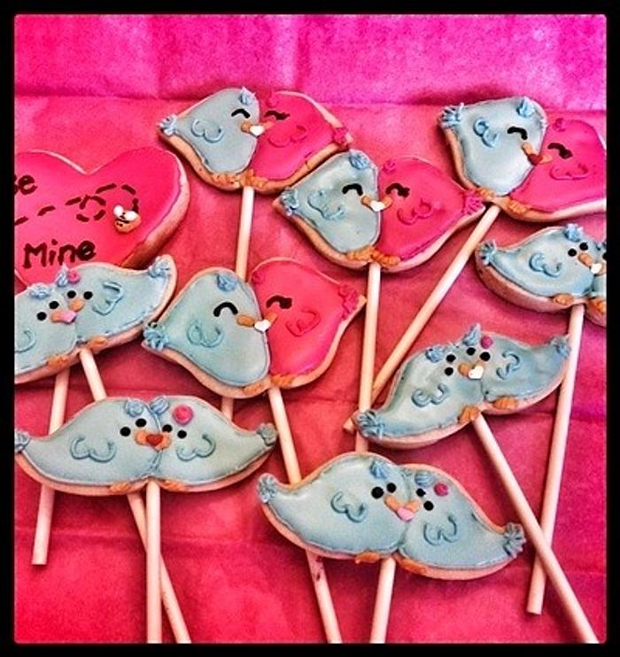 love birds cookie pops!