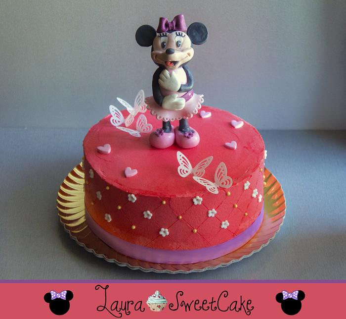 Minnie Mouse Cake