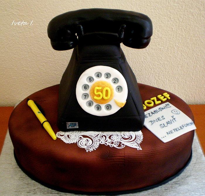 telephone cake