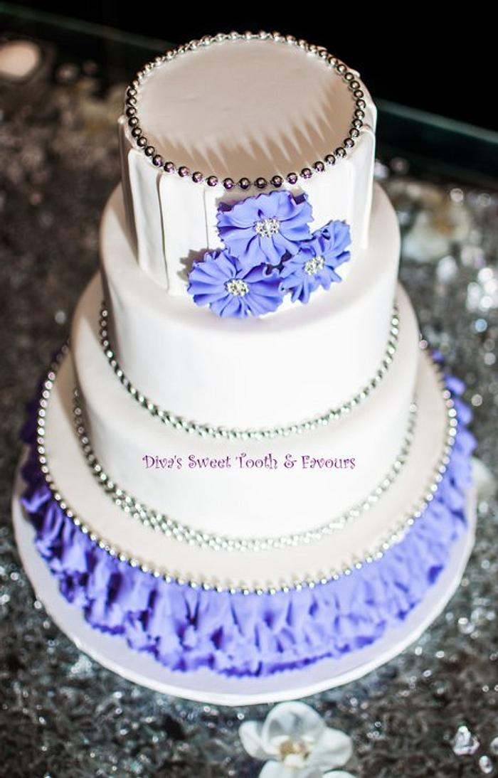 White and Purple wedding cale