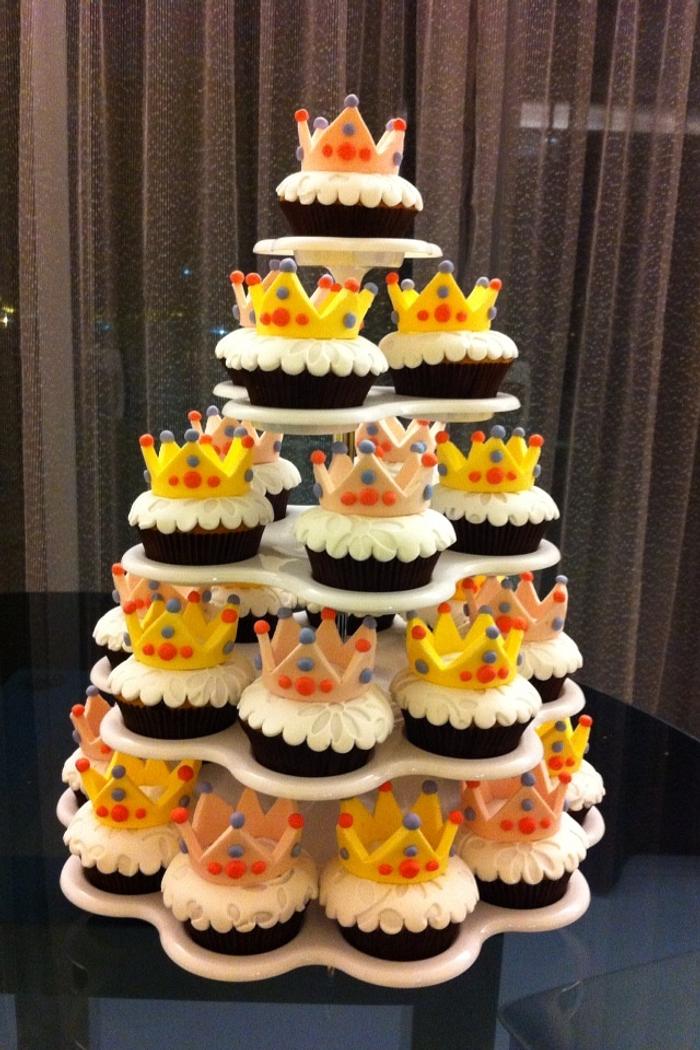 Crown cupcake tower