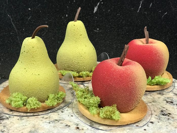Pear & Apple 