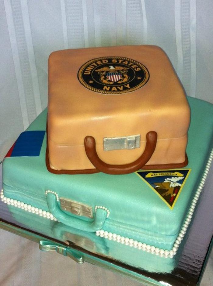 The Wedding Suitcase cake