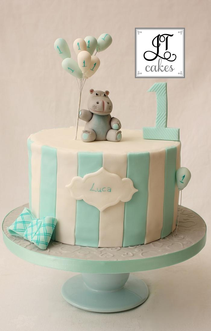 Baby Hippo Cake