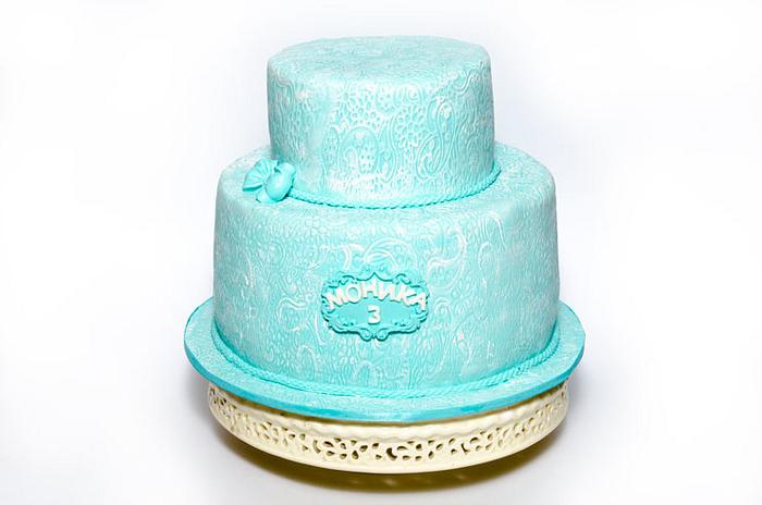 Cake in turquoise