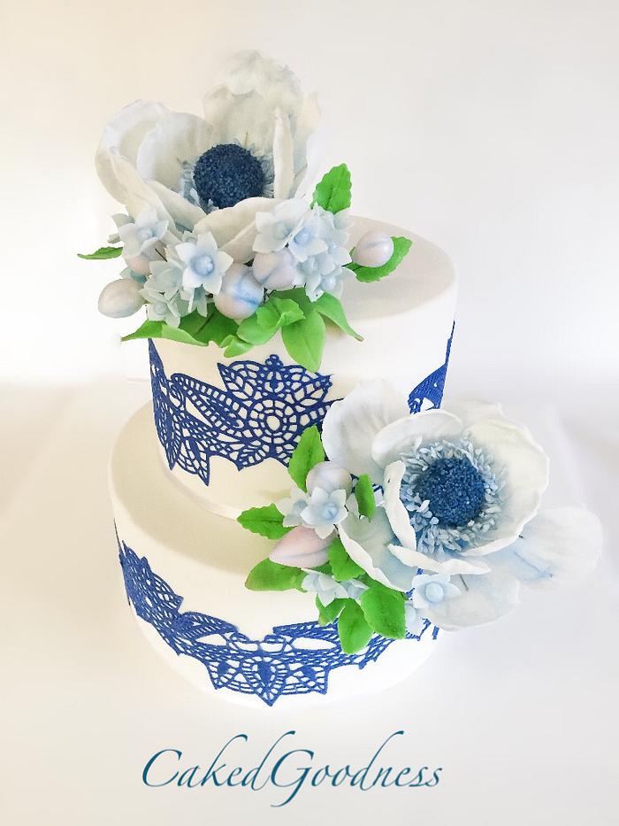 Navy blue and white anemone wedding cake