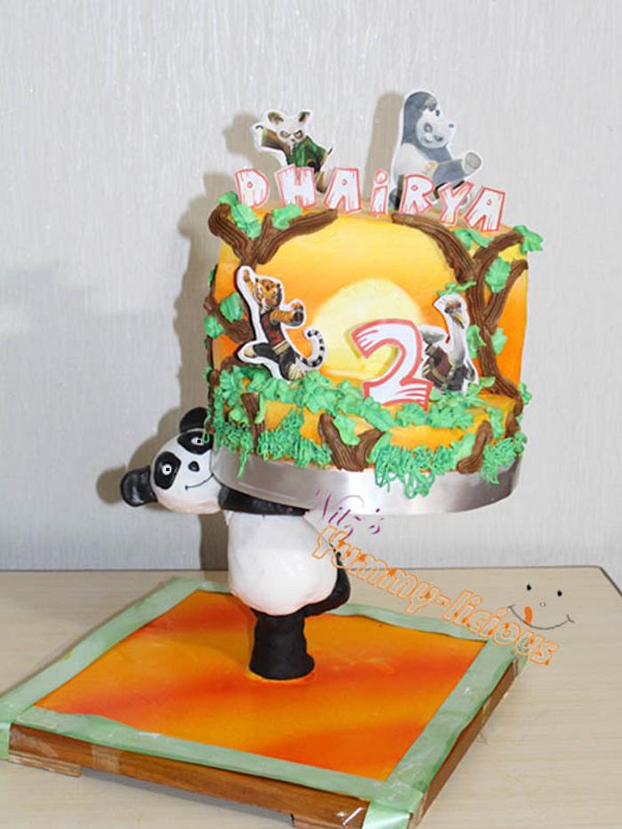A structural Panda cake..... 