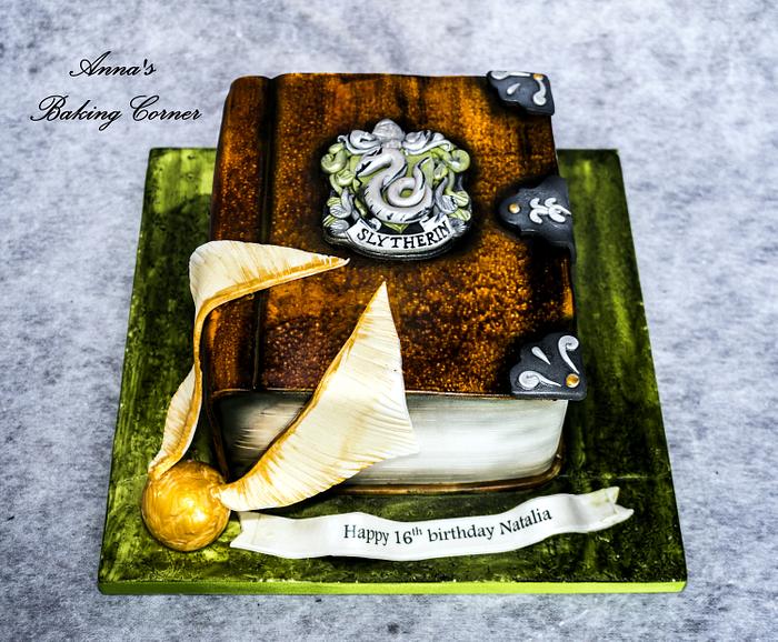 Harry Potter Slytherin book cake