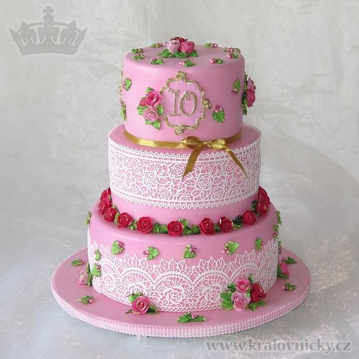 Vintage cake