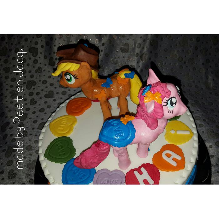 My little pony for Hailey made by Peet en Jacq. 