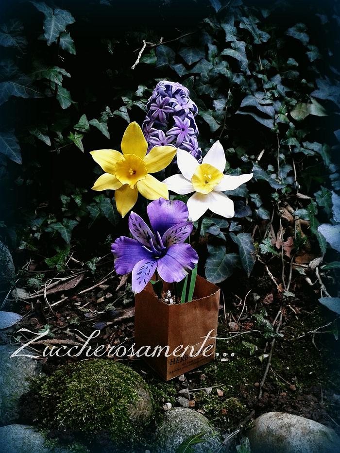 Gumpaste Hyacinth, Daffodil and Alstroemeria