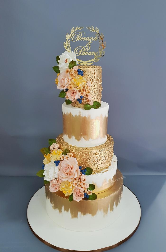 Top 50 Wedding Cake Trends 2023 : Grand Couture Blush & Gold