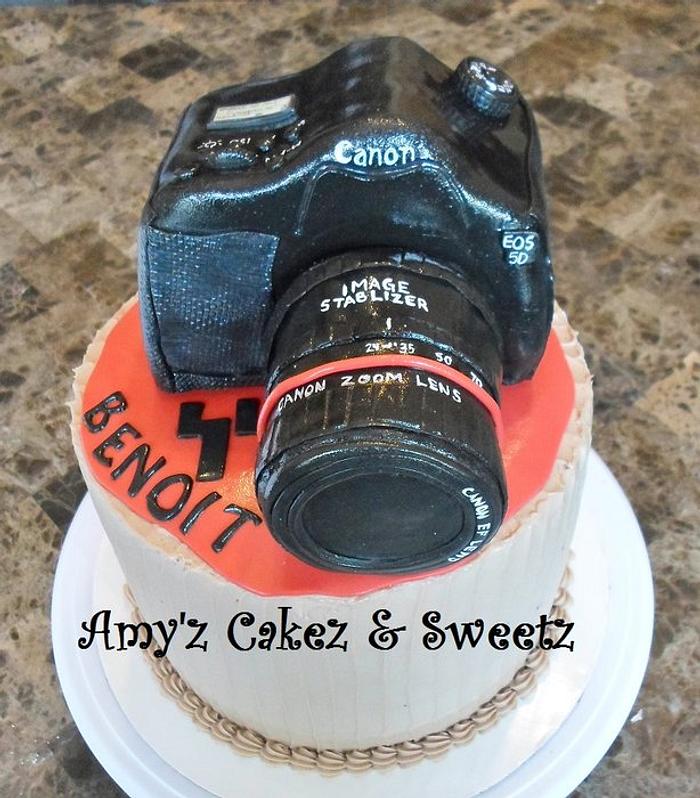 Canon Camera Cake