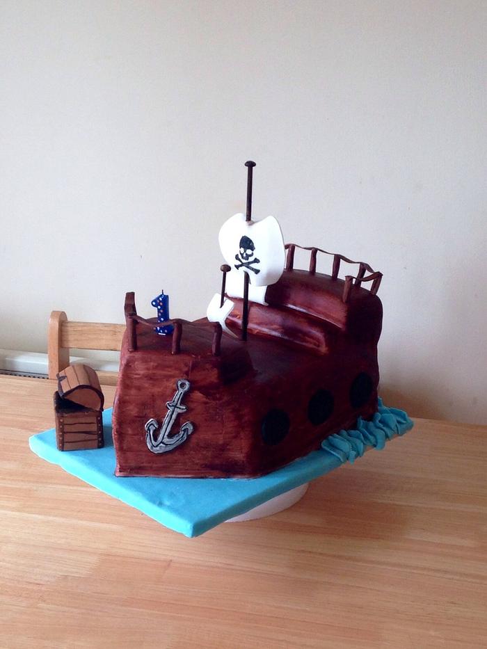 Pirate ship cake!