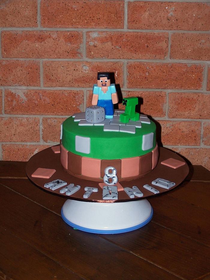 Minecraft game cake