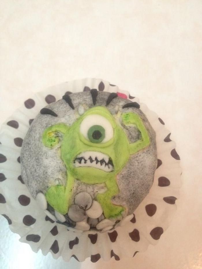 Wazowski cup cake 