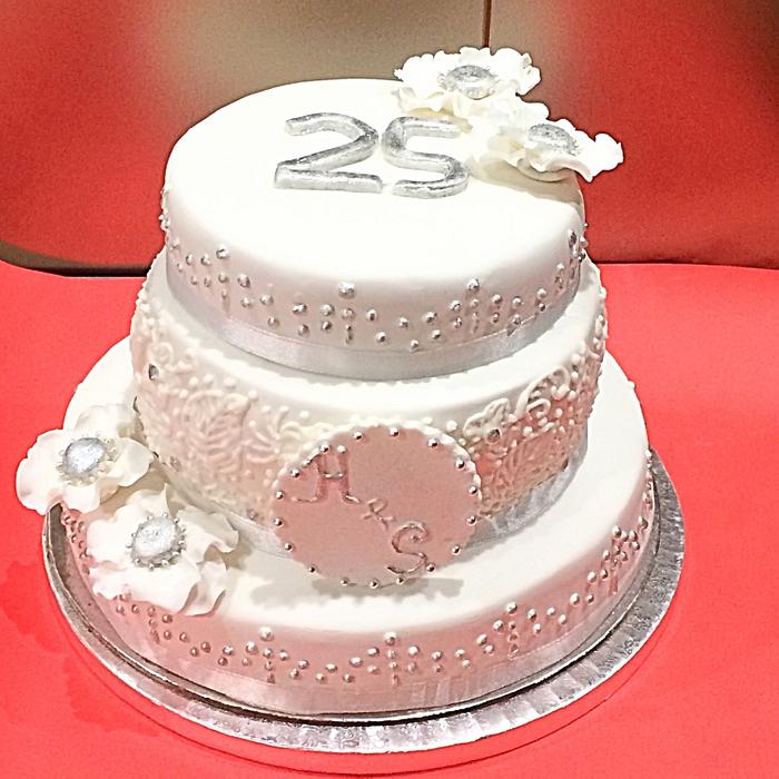 Silver anniversary cake