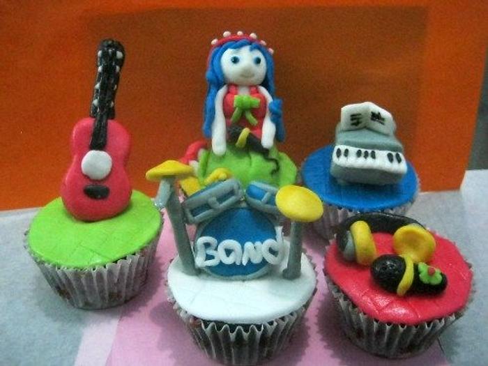 musical cupcake toppers