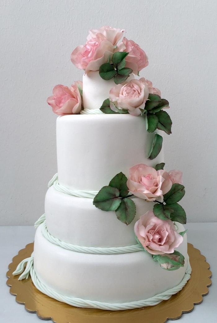 Wedding cake with roses.