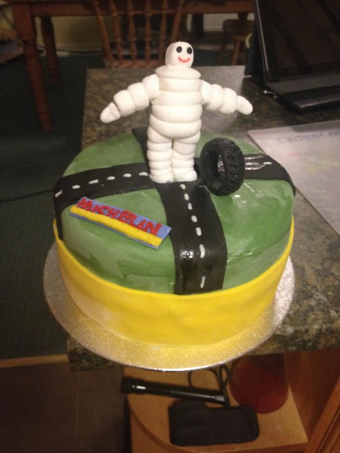 Michelin Cake 