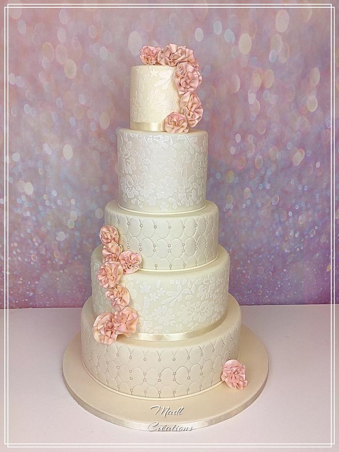 Wedding cake elegance by Madl Créations