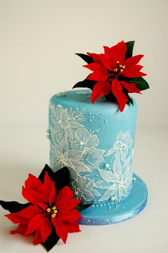 Royal Icing - brush embroidery, and sugar poinsettias - Christmas cake 