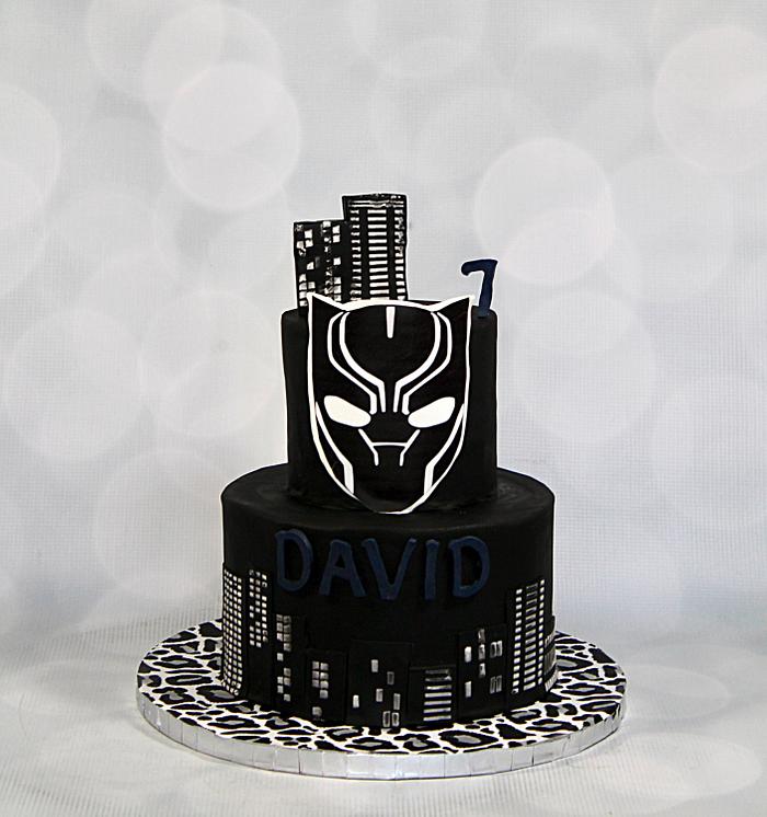 Black panther cake